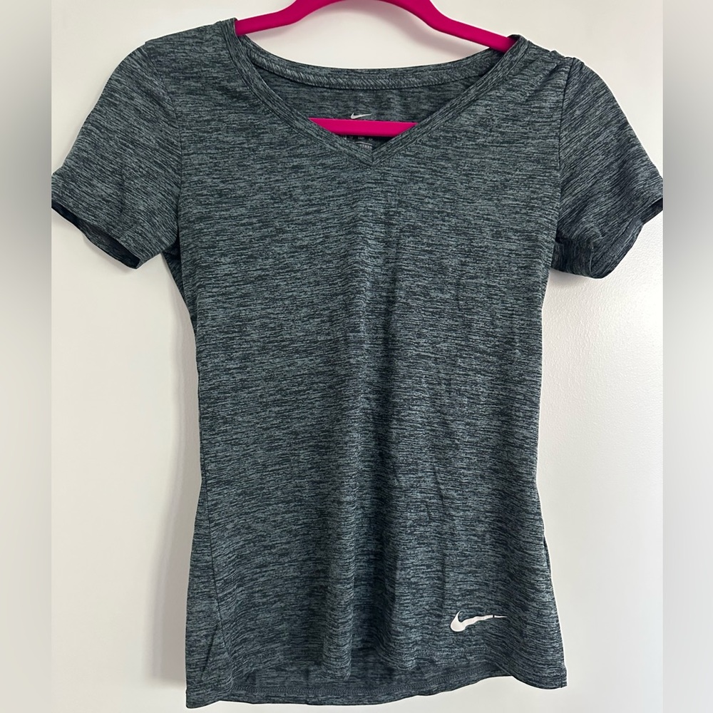Nike Dri Fit Grey Short Sleeves Shirt